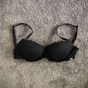 Victoria’s Secret PINK Lace Padded Push-up Bra, 32DD, Black NWOT